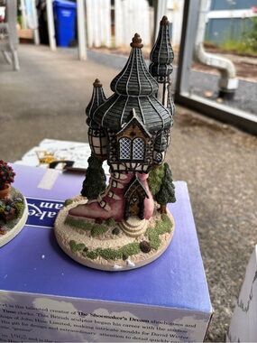 Shoemakers dream cottage shoe